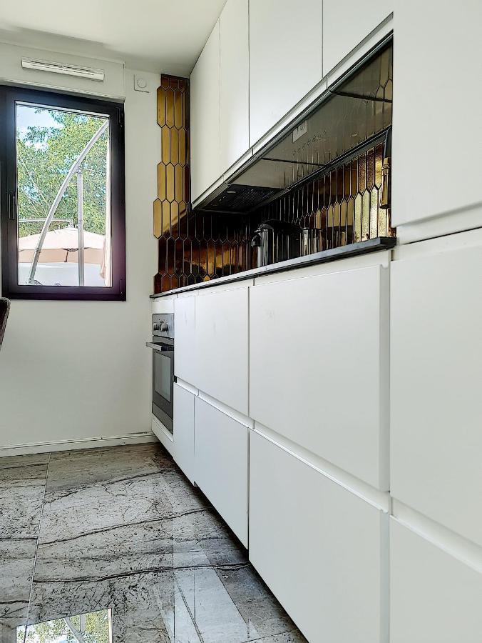 Moyi Apartment Basse-Goulaine Екстериор снимка