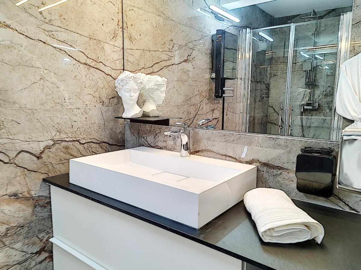 Moyi Apartment Basse-Goulaine Екстериор снимка
