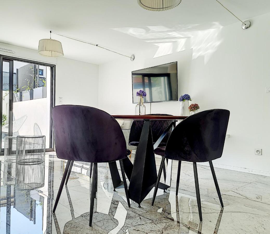 Moyi Apartment Basse-Goulaine Екстериор снимка